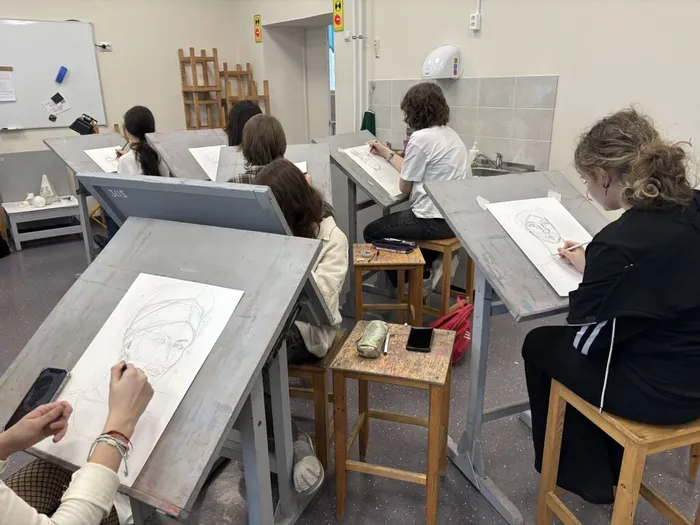 share-photo-9701349848